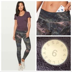 Lululemon Wunder Under Low Rise leggings Sz 6